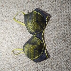 Jessica Simpson Neon Green Bra with Dark Gray Lace Overlay Sz 38C